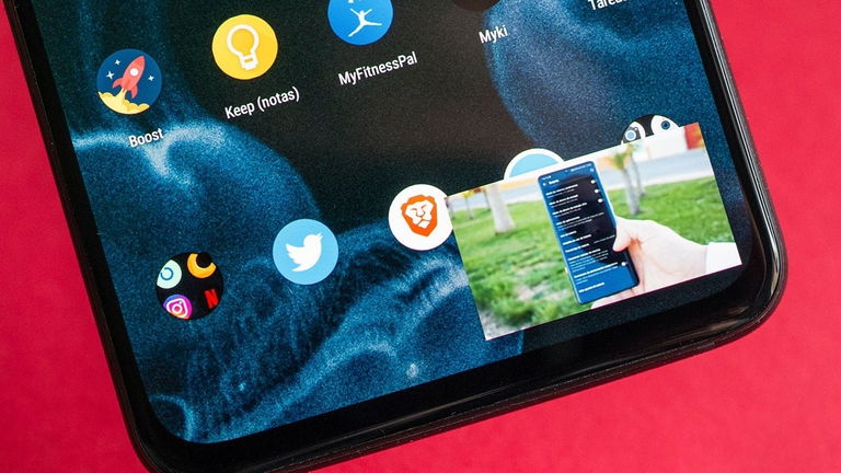El modo Picture in Picture de YouTube empieza a llegar a usuarios sin Premium fuera de Estados Unidos