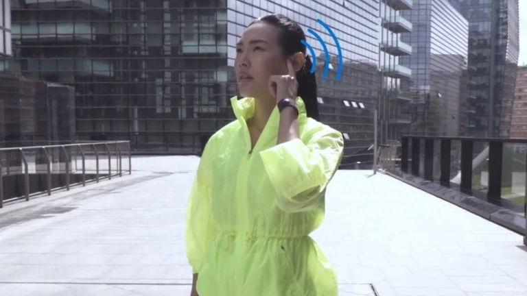 Este gadget te permite contestar llamadas y escuchar a tu interlocutor solamente con tu dedo
