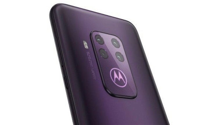 Motorola One Zoom: un móvil de "gama media con Alexa y sin Android One", según Roland Quandt