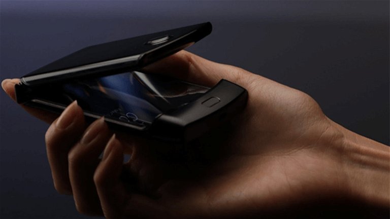 Ataque directo a la nostalgia: ¿es el nuevo Razr plegable lo que Motorola necesita para volver a triunfar?