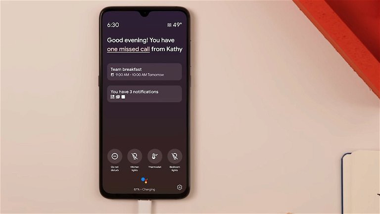 Ambient Mode, la función de Google Assistant que convierte tu móvil en una pantalla inteligente estará disponible pronto