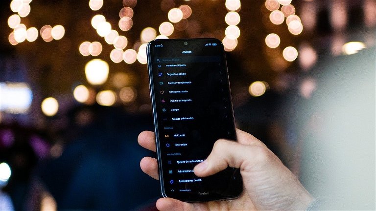 Este móvil sigue siendo el más vendido en Amazon, pero es de 2019