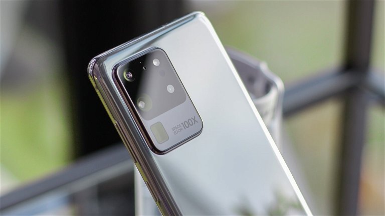 Apple y Samsung podrían trabajar juntos para desarrollar la cámara del iPhone 13
