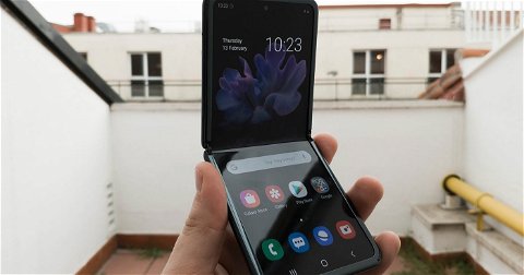 El Samsung Galaxy Z Flip pasa por DxOMark y obtiene una puntuación sorprendentemente baja: por debajo del Xiaomi Mi 9 o el Huawei P20 Pro