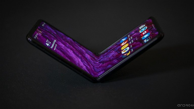 Samsung recorta el precio oficial del Galaxy Z Flip 5G: competirá con el S21 Ultra