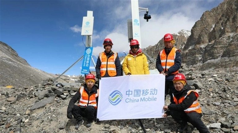 El 5G llega al Everest: Huawei y China Mobile montan estaciones 5G a 7000 metros de altura