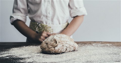 Google: la búsqueda "cómo hacer pan" se dispara por el confinamiento