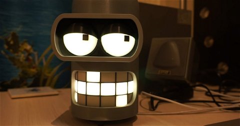 Crea su propio altavoz inteligente inspirado en Futurama: un Bender que pone música y que además te insulta