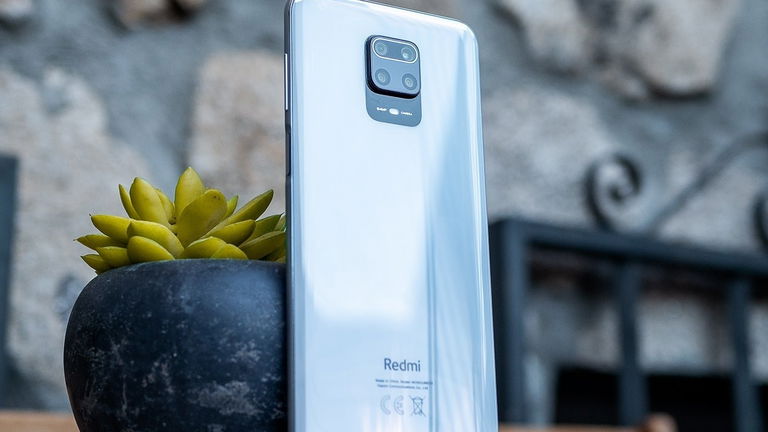 Xiaomi baja el precio de uno de sus smartphones "Pro" más populares