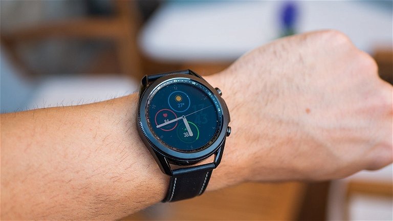 Te ahorras 270 euros: este reloj inteligente Samsung de calidad premium tira su precio