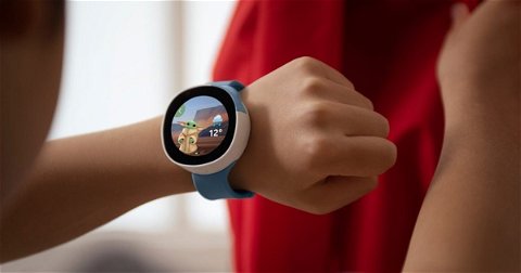 Baby Yoda por fin tiene su propio smartwatch y es gracias a Disney y Vodafone