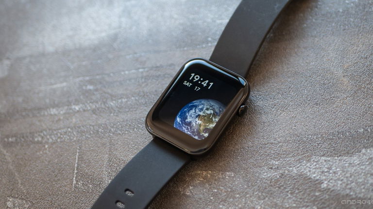Solo 50 euros: uno de los mejores smartwatches baratos tira su precio