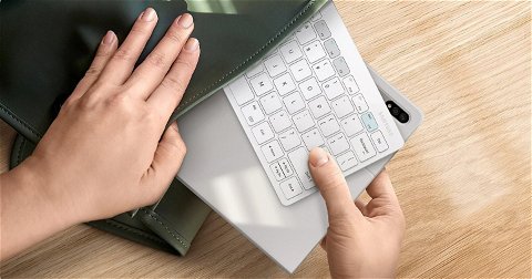 Samsung lanza un mini-teclado inalámbrico compatible con smartphones, tablets y ordenadores