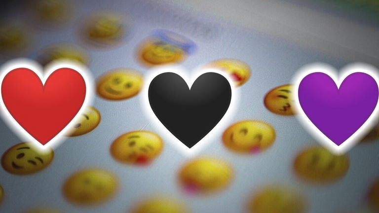 Todos los significados de los emojis de corazones según su color
