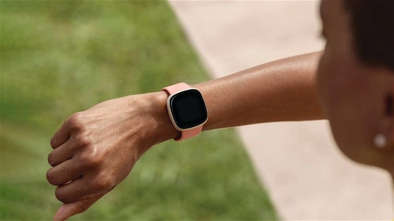 Chollo inteligente: estos dos preciosos smartwatches tiran su precio en Amazon