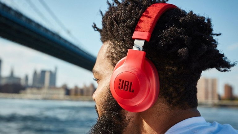 JBL, Bang & Olufsen y Logitech se unen con AliExpress Plaza en estas ofertas de miedo