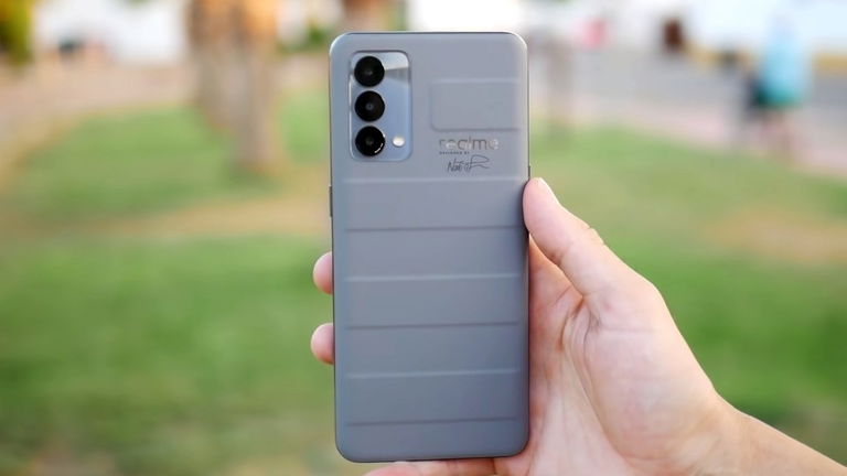 La edición especial de este realme tira su precio, pero solo por tiempo limitado