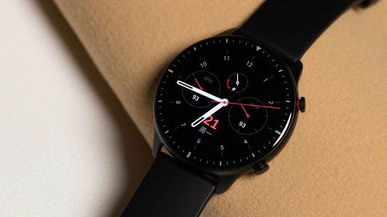 Este precioso y completo reloj inteligente cuesta menos de 130 euros en Amazon