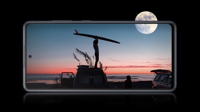 Este Galaxy con Super Amoled sufre una caída hasta los 419 euros
