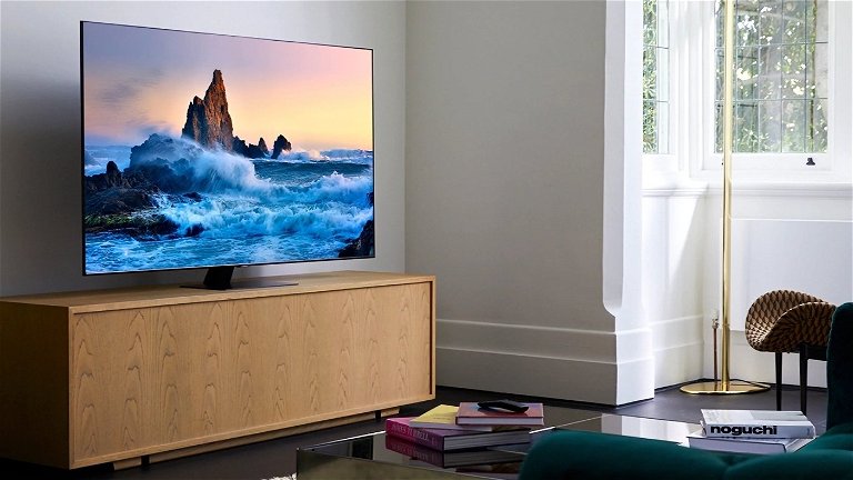 4K, 65 pulgadas y solo 691 euros: esta smart TV de Samsung se desploma