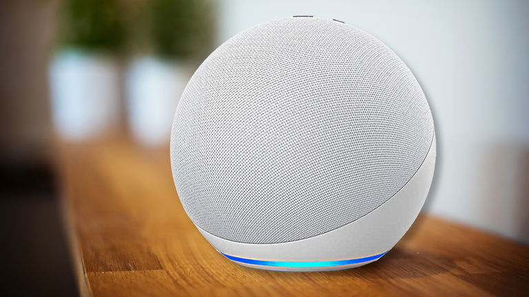 El mejor altavoz inteligente Echo vuelve a bajar de precio y viene con regalito