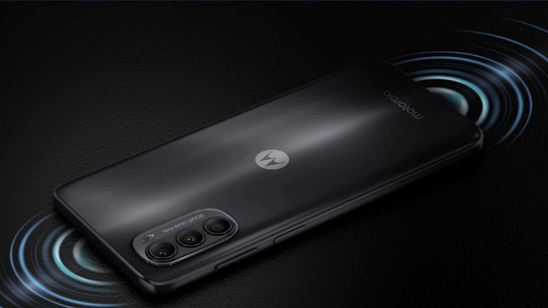 Este es el Moto G52: imágenes y características filtradas del próximo gama media de Motorola