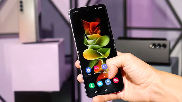Te ahorras más de 400 euros: el gama alta más innovador de Samsung hunde su precio
