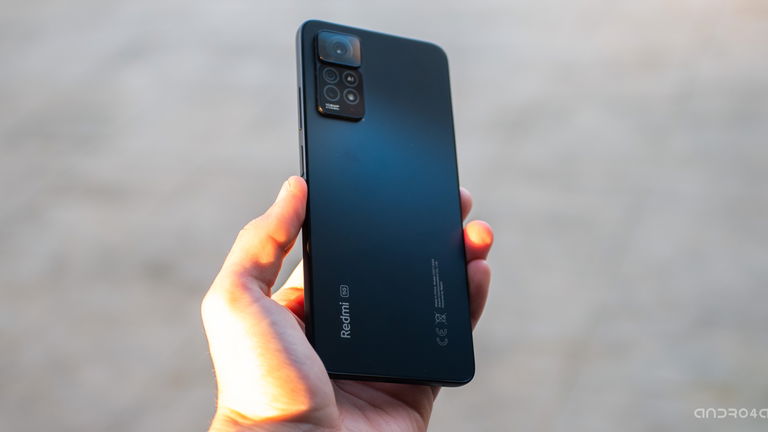 Este Xiaomi "Pro" tiene 5G y un gran descuento en su versión más potente