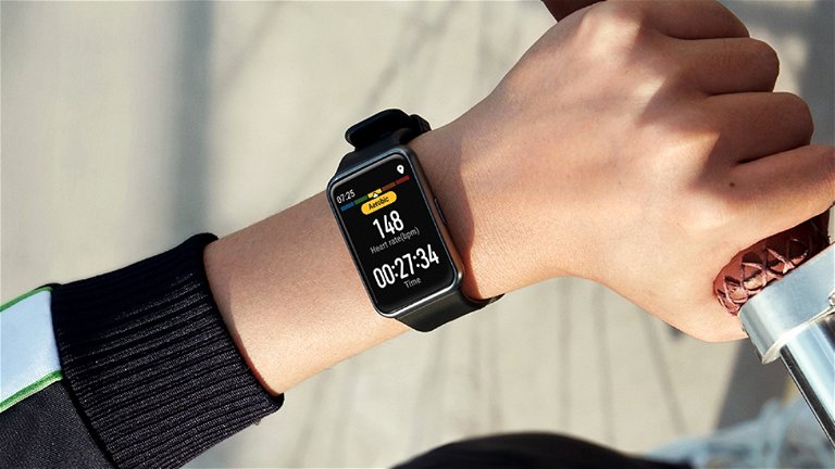 Este precioso y barato reloj de Huawei es una gran compra: AMOLED, GPS y hasta de 10 días de batería