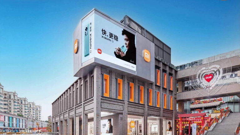 Xiaomi acaba de inaugurar la tienda más grande de su historia: más de 2000 productos y tres plantas