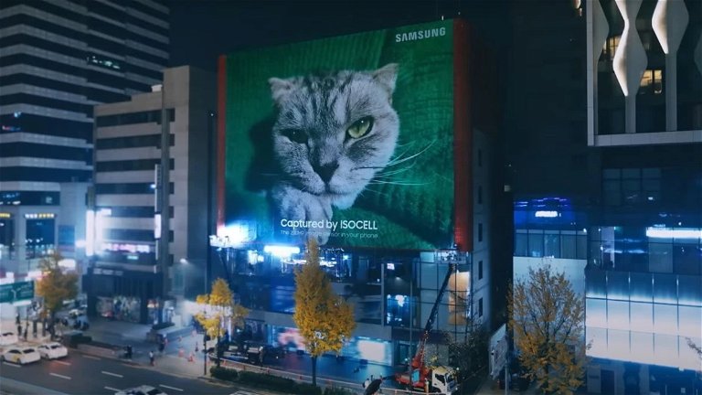 Samsung ha encontrado la mejor manera posible de demostrar las capacidades de su sensor de 200 MP: un gato