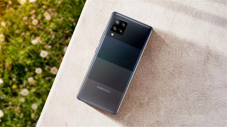 Este superventas Samsung recibe la actualización Android de julio
