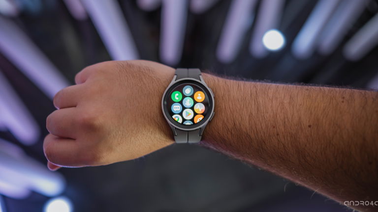 How to update a watch with WearOS