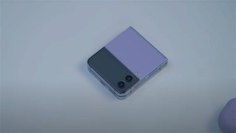 Samsung Galaxy Z Flip4: opinión en vídeo del plegable más sorprendente de Samsung