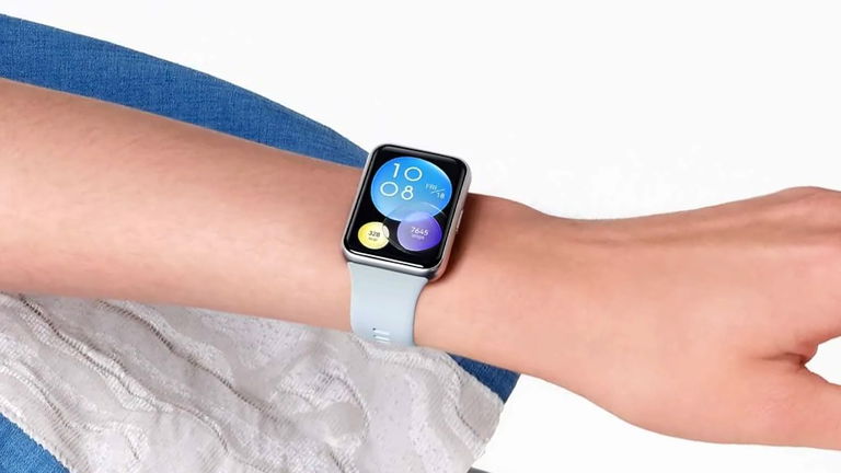 El reloj Huawei más bonito se hunde: pantalla AMOLED, llamadas Bluetooth y 10 días de batería
