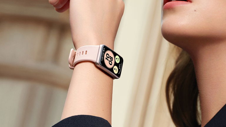 Calidad al mejor precio: este precioso reloj es un chollo con AMOLED, GPS y 10 días de batería