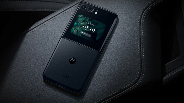 El Motorola RAZR 2022 es oficial: un plegable de formato compacto con Snapdragon 8+ Gen 1