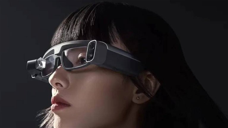 The latest from Xiaomi are some crazy glasses with camera, screen and translator in real time