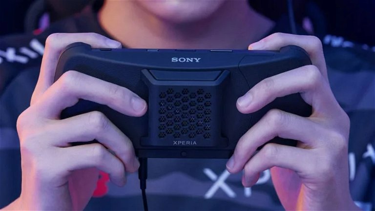Lo nuevo de Sony es una funda que te enfría el móvil mientras juegas