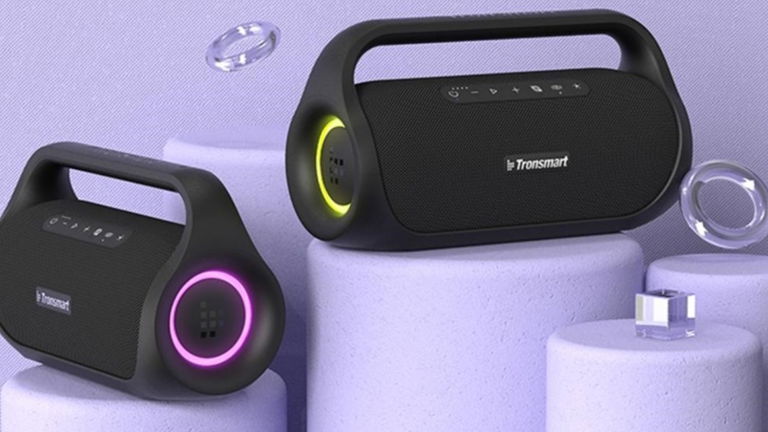 15 horas de batería, sonido potente y luces al ritmo de la música: así es el nuevo mini altavoz de Tronsmart