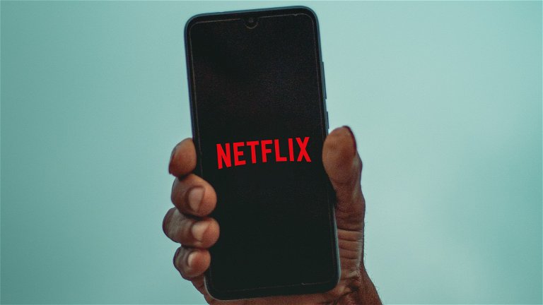 Netflix does not earn enough money because of the Spanish: 60% share their account with other people