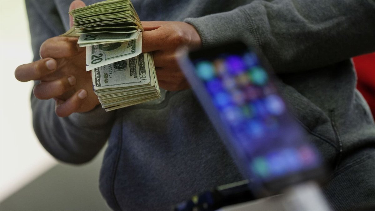 Ktoś zapłacił prawie 40 000 dolarów za odblokowanego iPhone’a