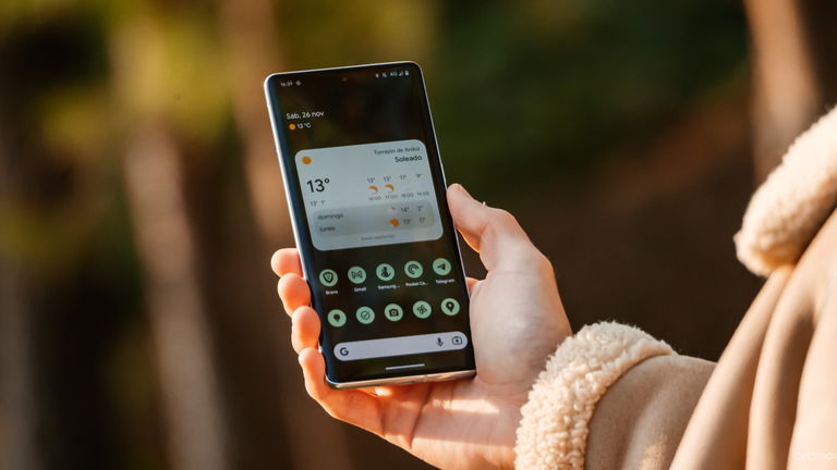 This is the only mobile that I would buy before the iPhone 14 Pro