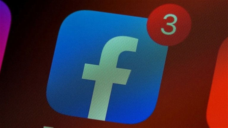 Esta herramienta secreta de Facebook e Instagram te permite eliminar tus datos privados de la red social