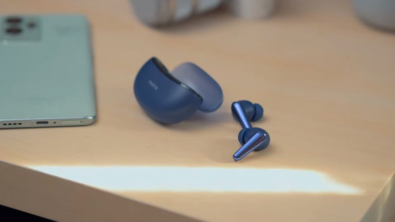 I would recommend them again and again: 3 wireless headphones for less than 30 euros