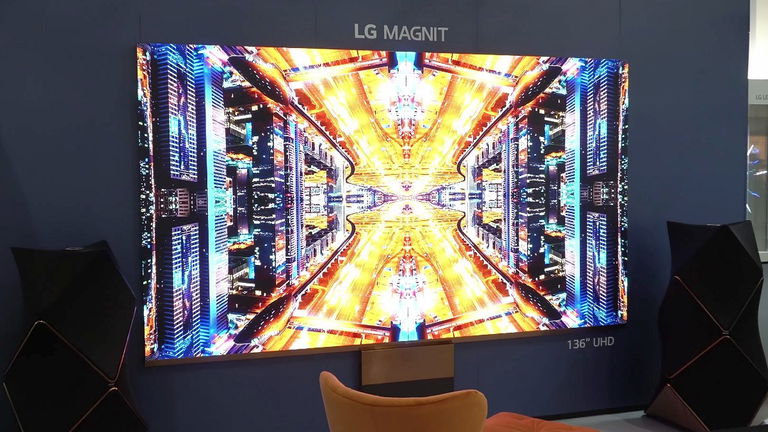 Por algún motivo LG ha lanzado una televisión de 250.000 dólares