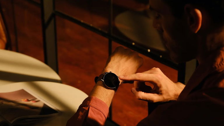 This high-end Amazfit 'Pro' watch touches its all-time low price again 1 This high-end Amazfit 'Pro' watch touches its all-time low price again