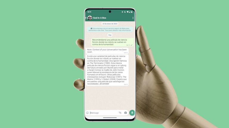 Cómo añadir ChatGPT a WhatsApp y 6 usos que le puedes dar