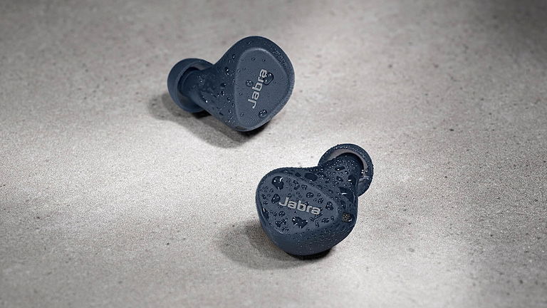 Sonido HiFi, sin ruido y con 28 horas de batería: estos auriculares de marca tocan fondo en Amazon