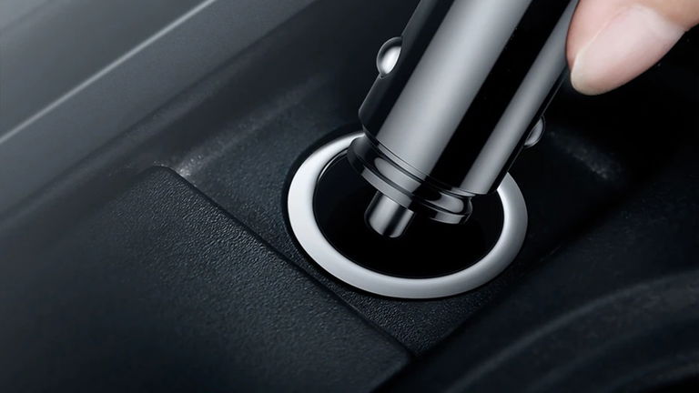 I have been using it for a week and I am very happy: this car charger is fast and cheap